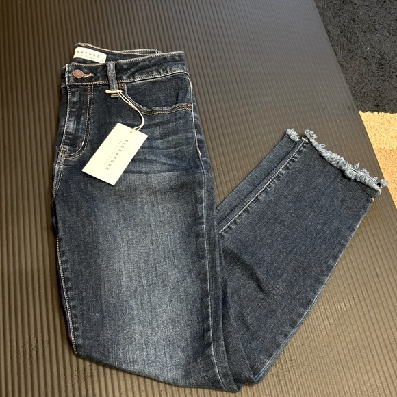 NWT Nordstrom SIGNATURE 24/7 jeans - women’s sz 27 Slim Fit Ankle raw hem - Picture 1 of 12
